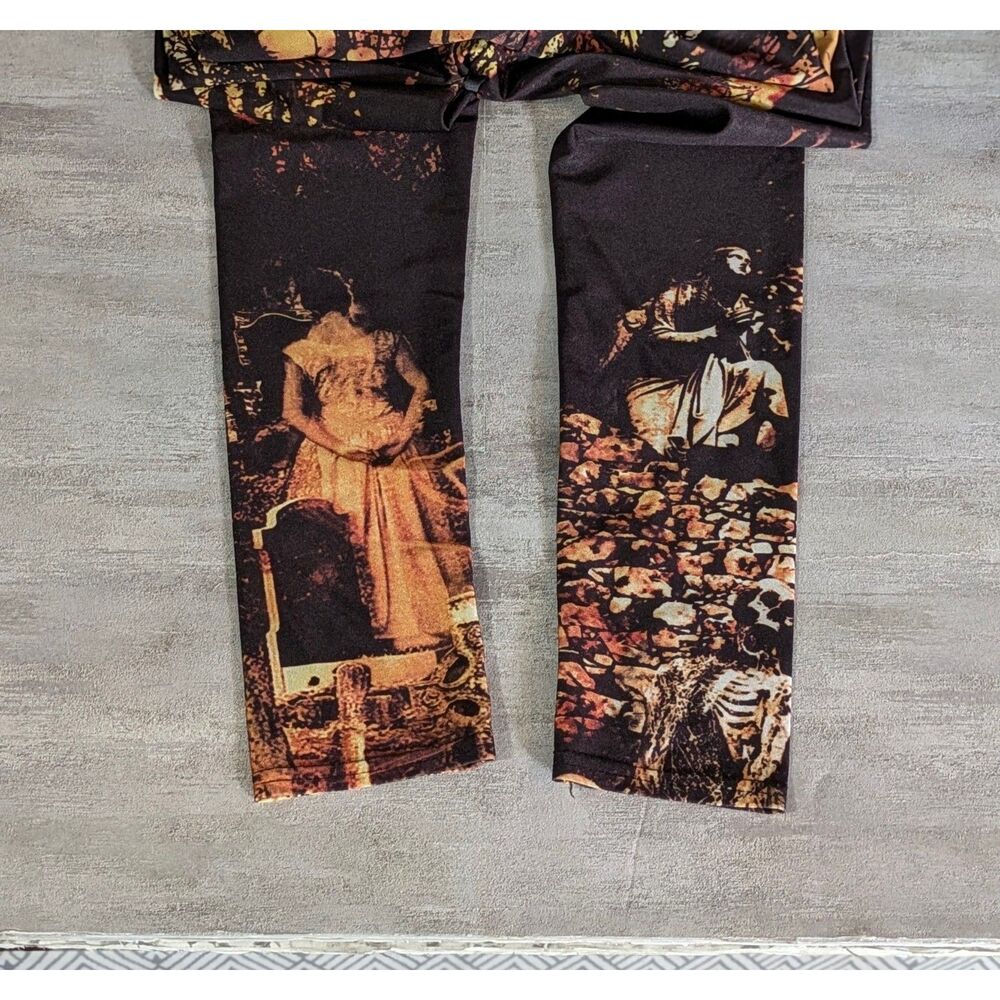 Lotus Leggings Horror Gothic Cemetery Leggings sz. S - Picture 2 of 6
